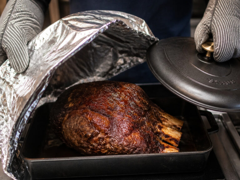 How To Tent Prime Rib: Master the Pull Temp & Resting Time